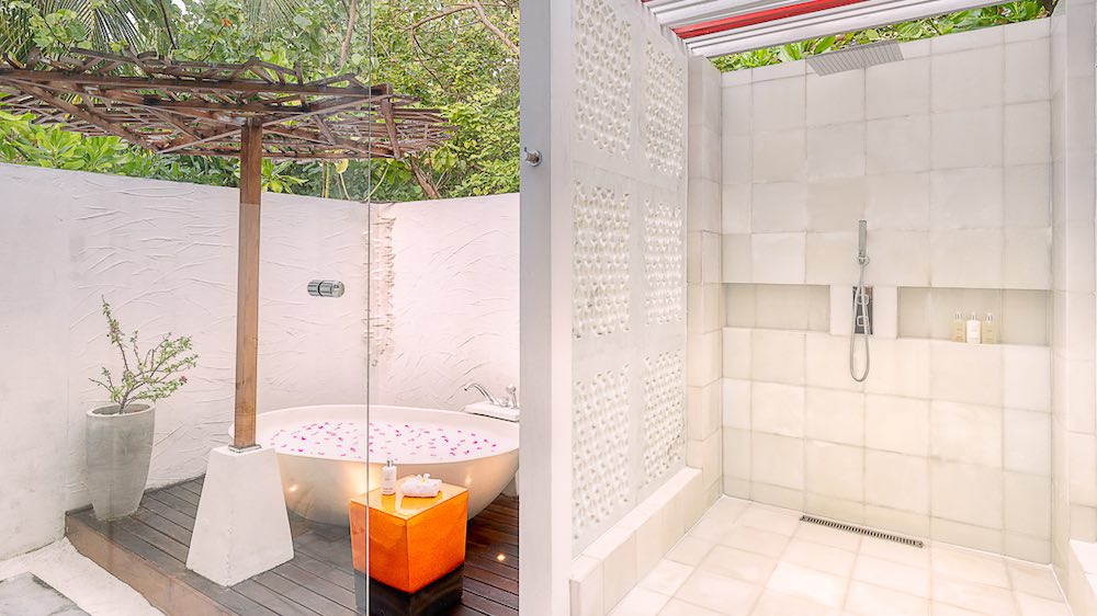 Two Bedroom Earth Beach Villa with Pool photo 6
